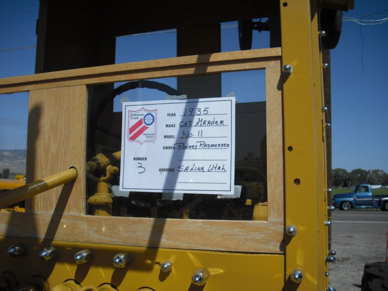 cat11012.jpg
