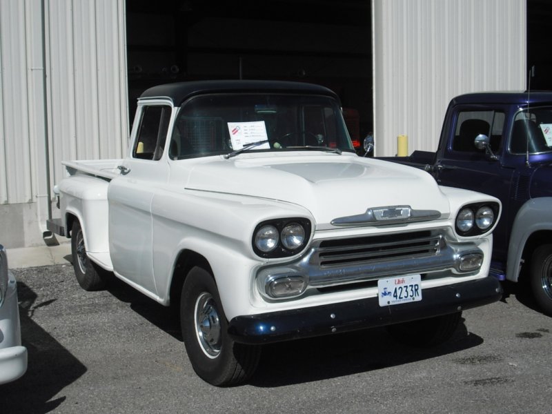 chevypickup2.jpg
