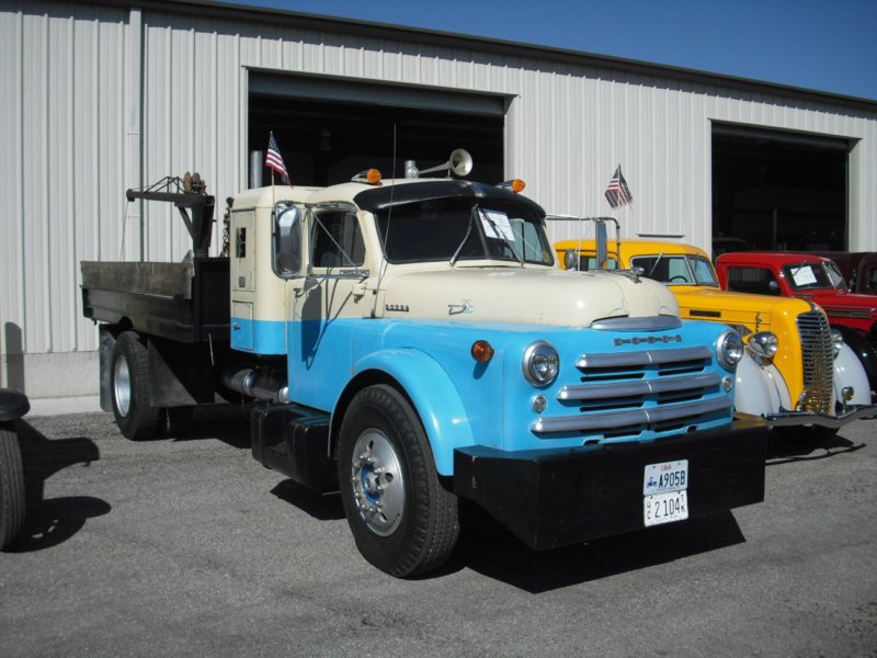 dodge01.jpg