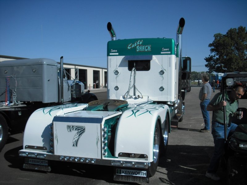 kenworth72.jpg