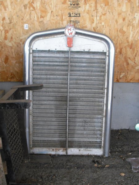 kenworthgril.jpg