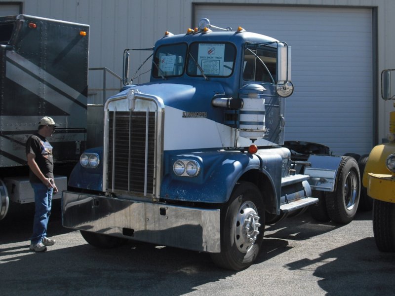 kenworths92502.jpg