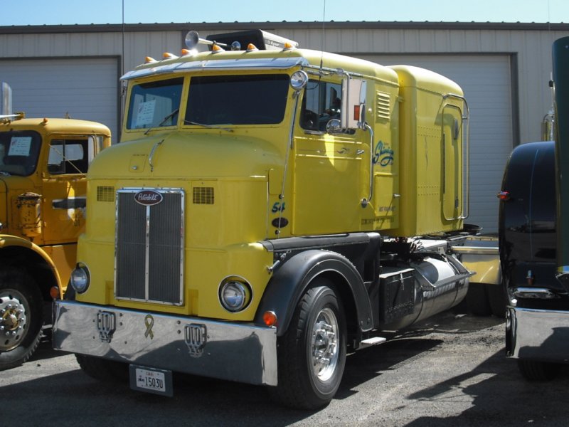 peterbilt14.jpg