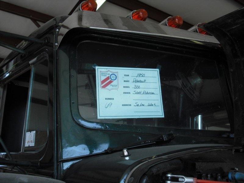 peterbilt3502.jpg