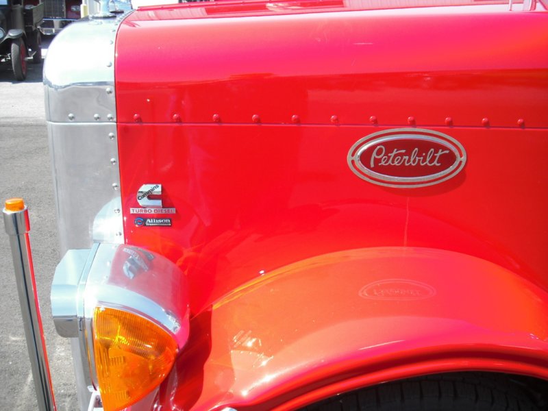 peterbiltpickup107.jpg